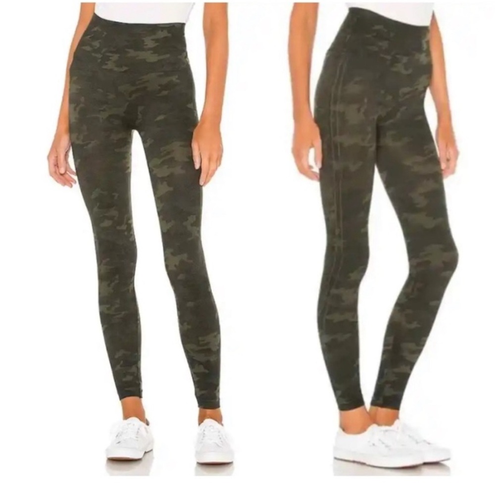 Spanx Look At Me Seamless Leggings